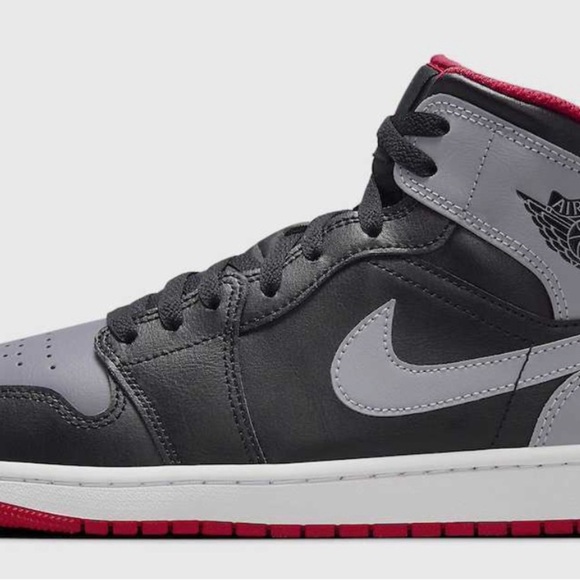 NWOT Box Nike Air Jordan 1 Black Cement Grey DQ 8426-006 men 7 - Picture 4 of 10